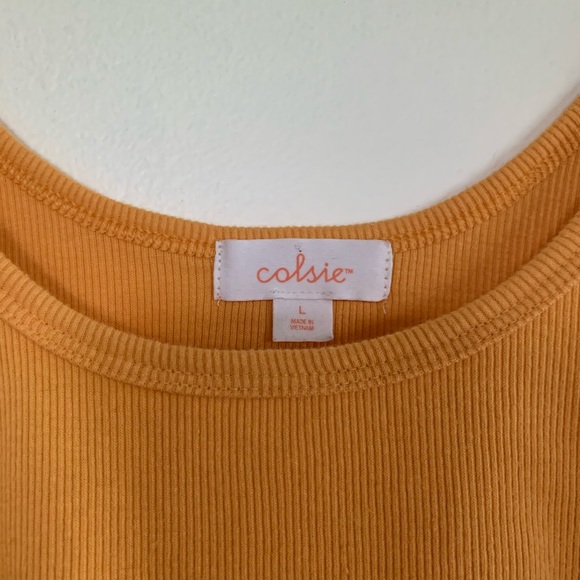 Colsie Ribbed Crop Top - Picture 4 of 4